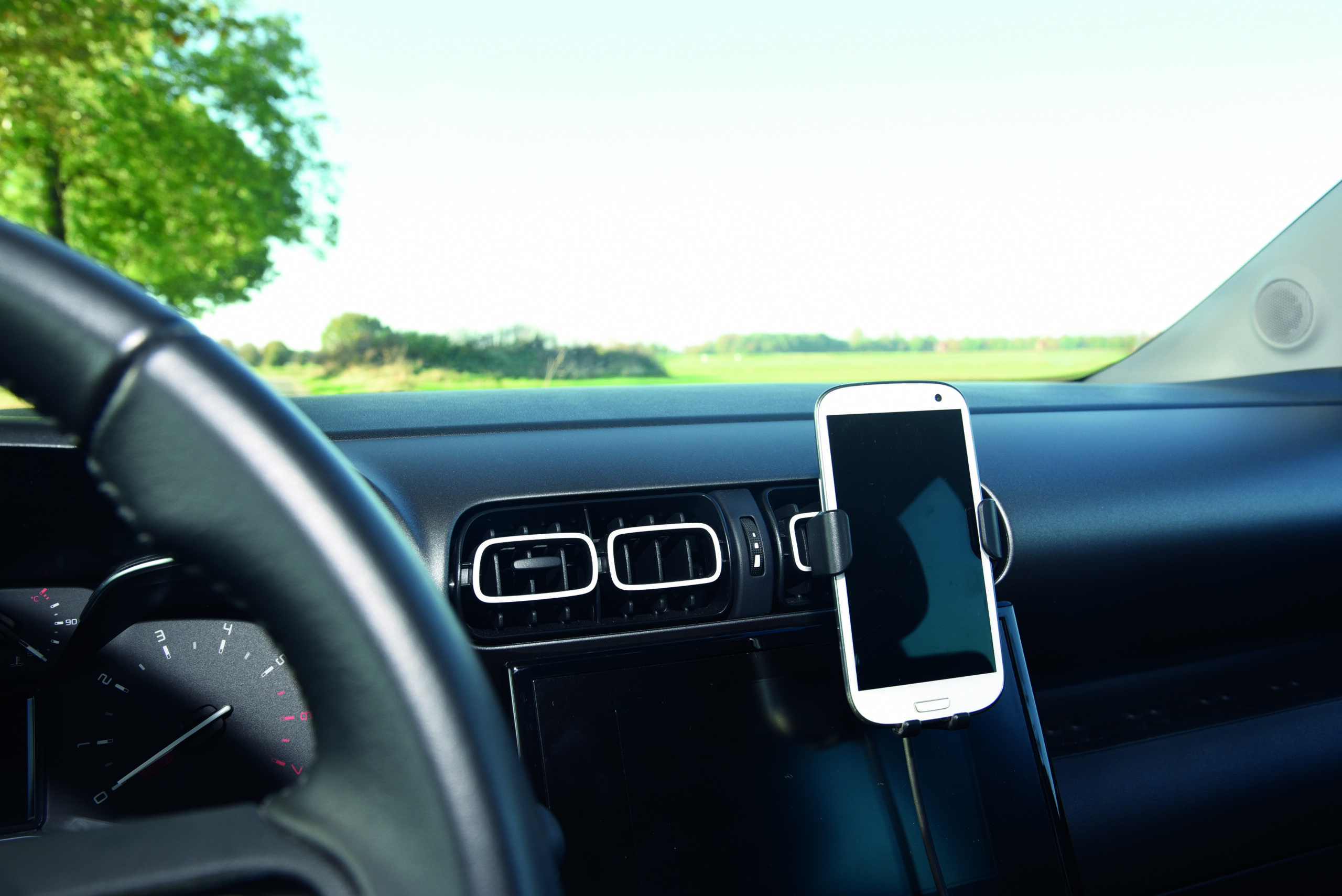IN CAR - Supporto per telefono per macchina - immagine 7